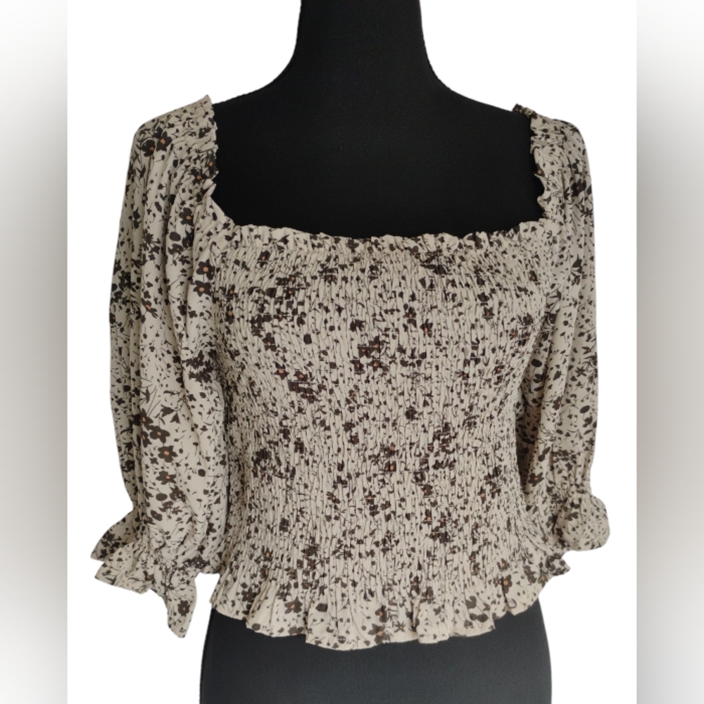 By Together Ruched Cropped Blouse NWT Sz L Brown Floral Puffy Sleeves V-1